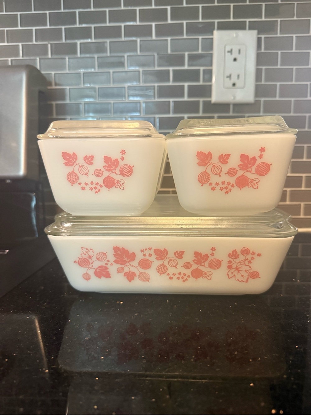RARE Vintage Pyrex Gooseberry Pink - FULL SET